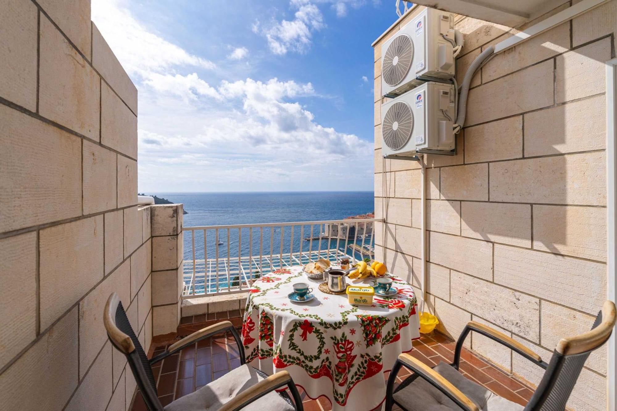 Apartment And Room Cicko دوبروفينك الغرفة الصورة
